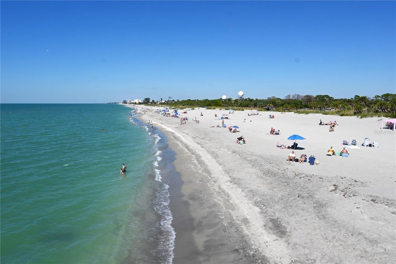 433 Cerromar Lane, Unit 541, Venice, FL 34293 Photo