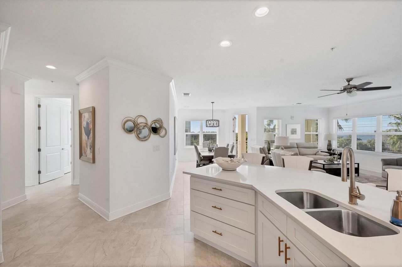 3439 79th Street Circle W, Unit 201, Bradenton, FL 34209 Photo