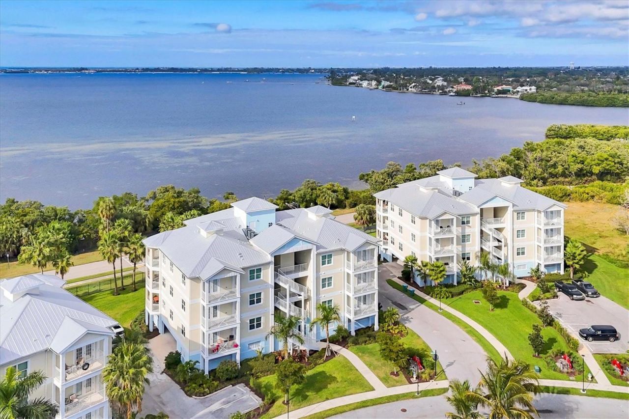 3439 79th Street Circle W, Unit 201, Bradenton, FL 34209 Photo