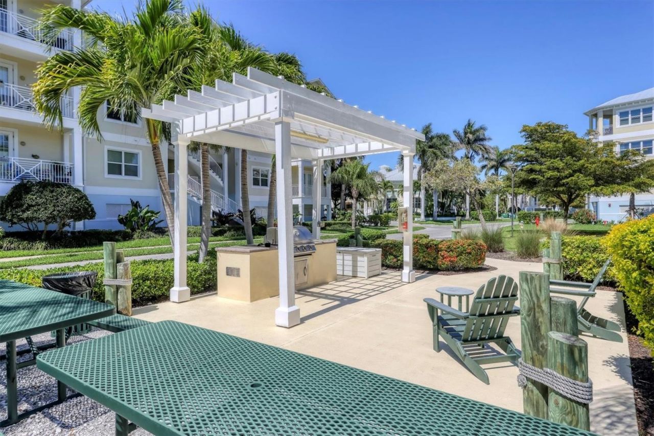 3439 79th Street Circle W, Unit 201, Bradenton, FL 34209 Photo