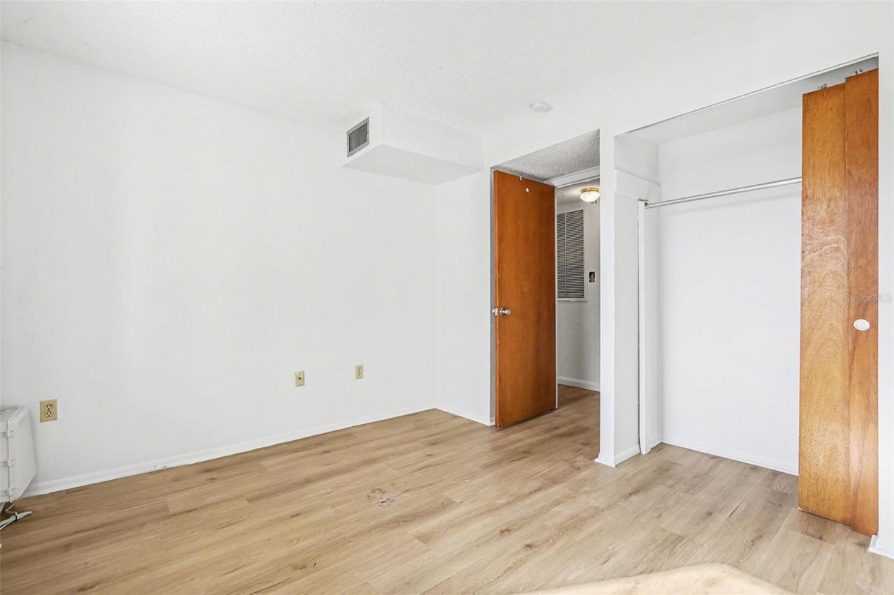 3723 Lake Bayshore Drive, Unit H206, Bradenton, FL 34205 Photo