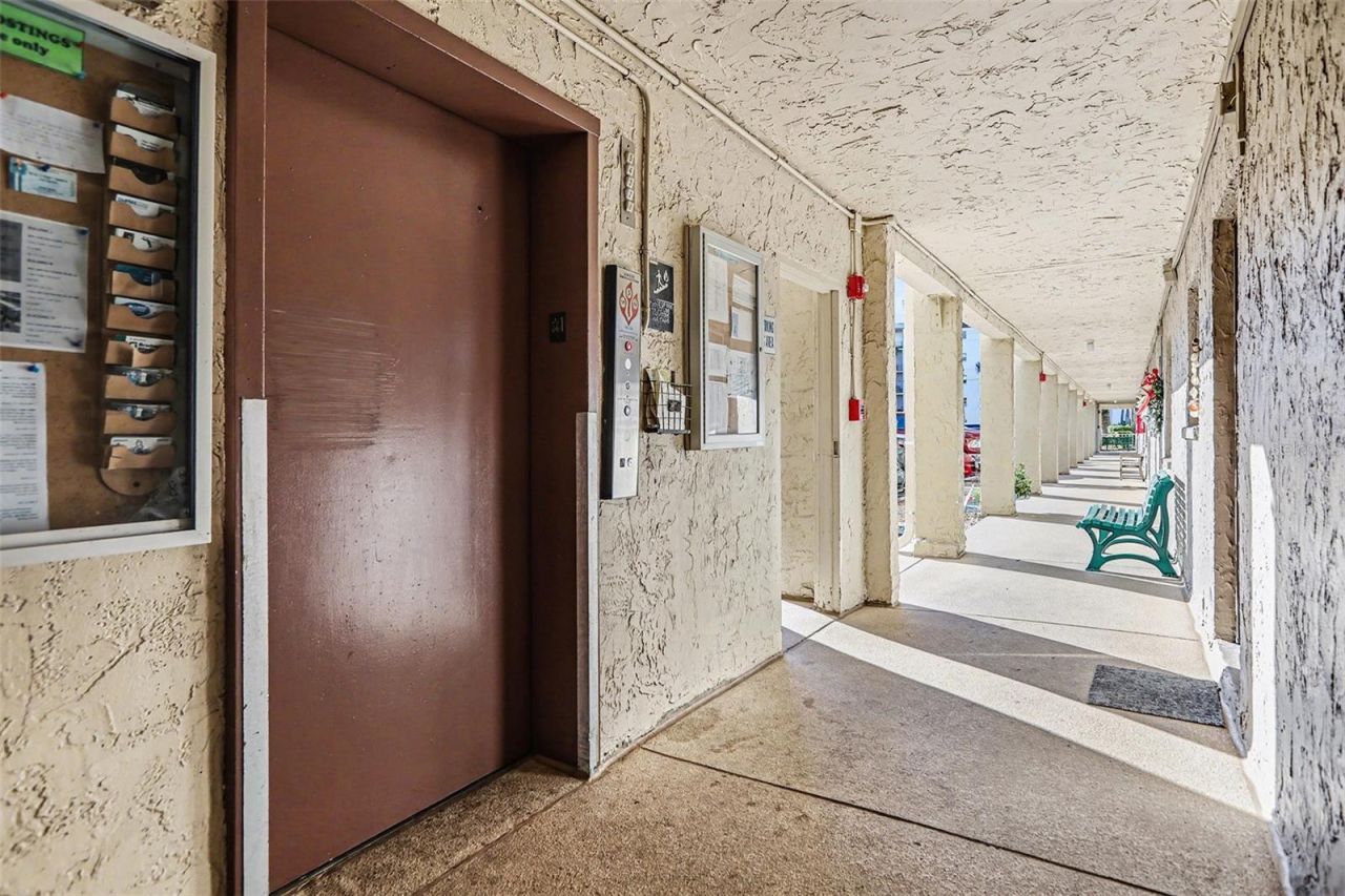 3723 Lake Bayshore Drive, Unit H206, Bradenton, FL 34205 Photo