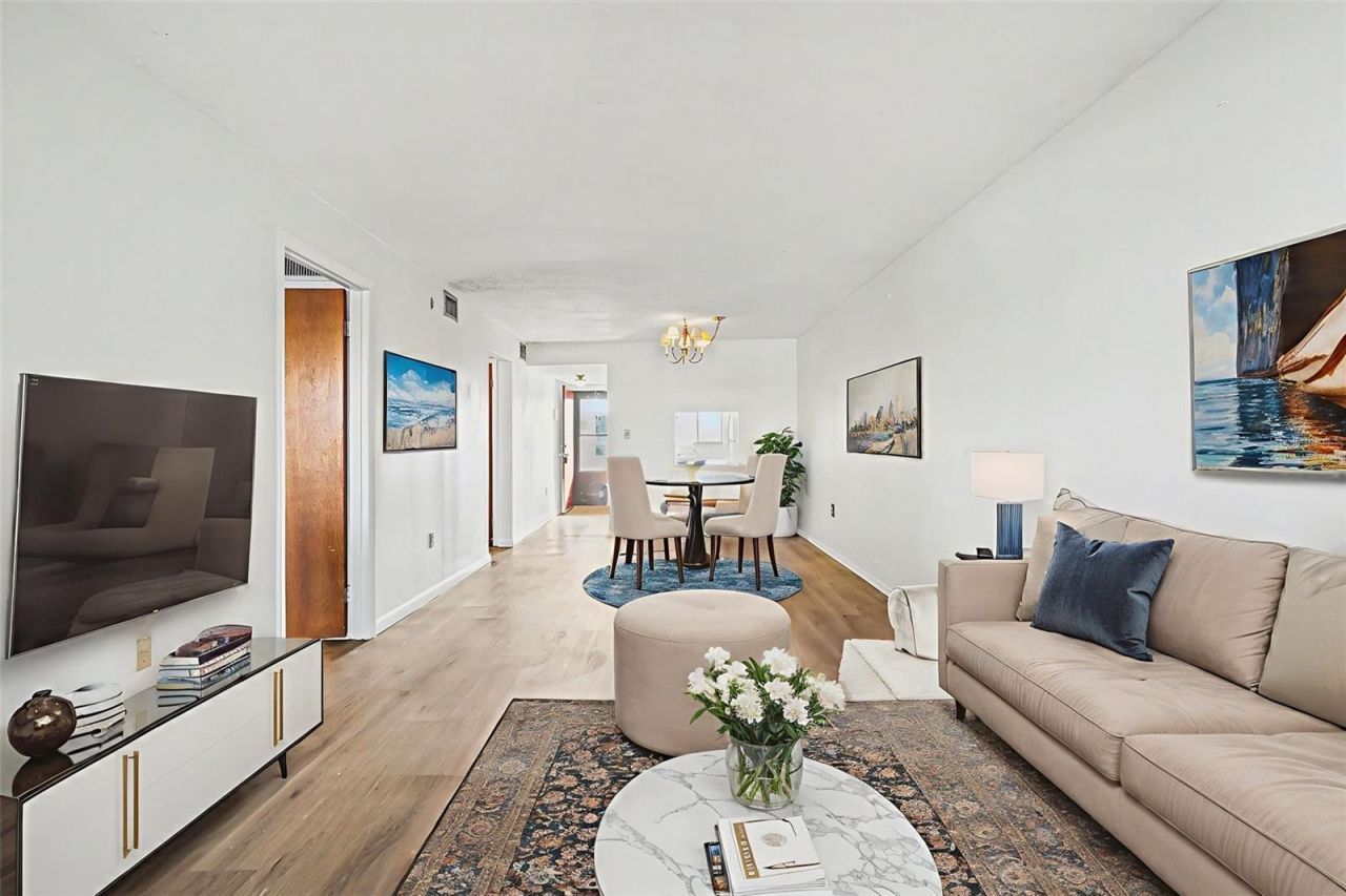 3723 Lake Bayshore Drive, Unit H206, Bradenton, FL 34205 Photo