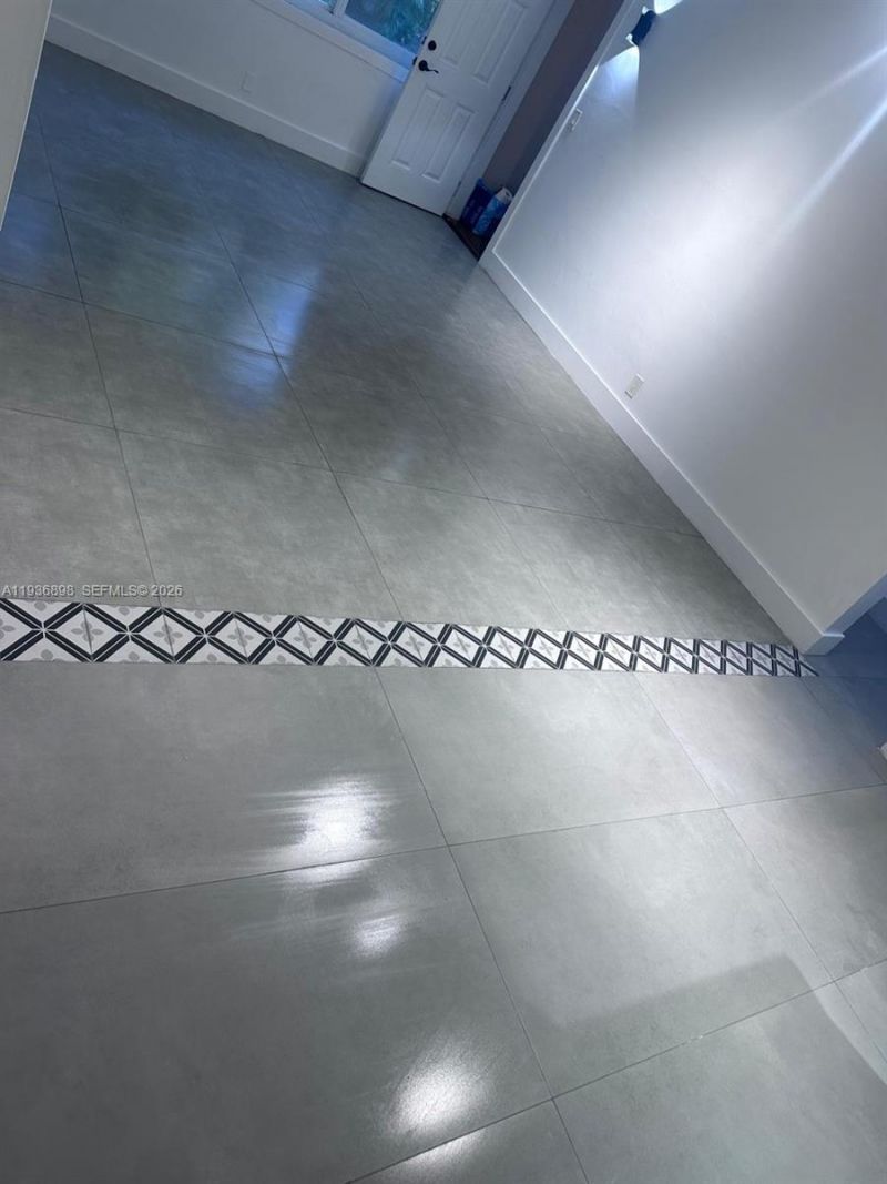 10070 E Bay Harbor Dr , Unit 70B, Bay Harbor Islands, FL 33154 Photo