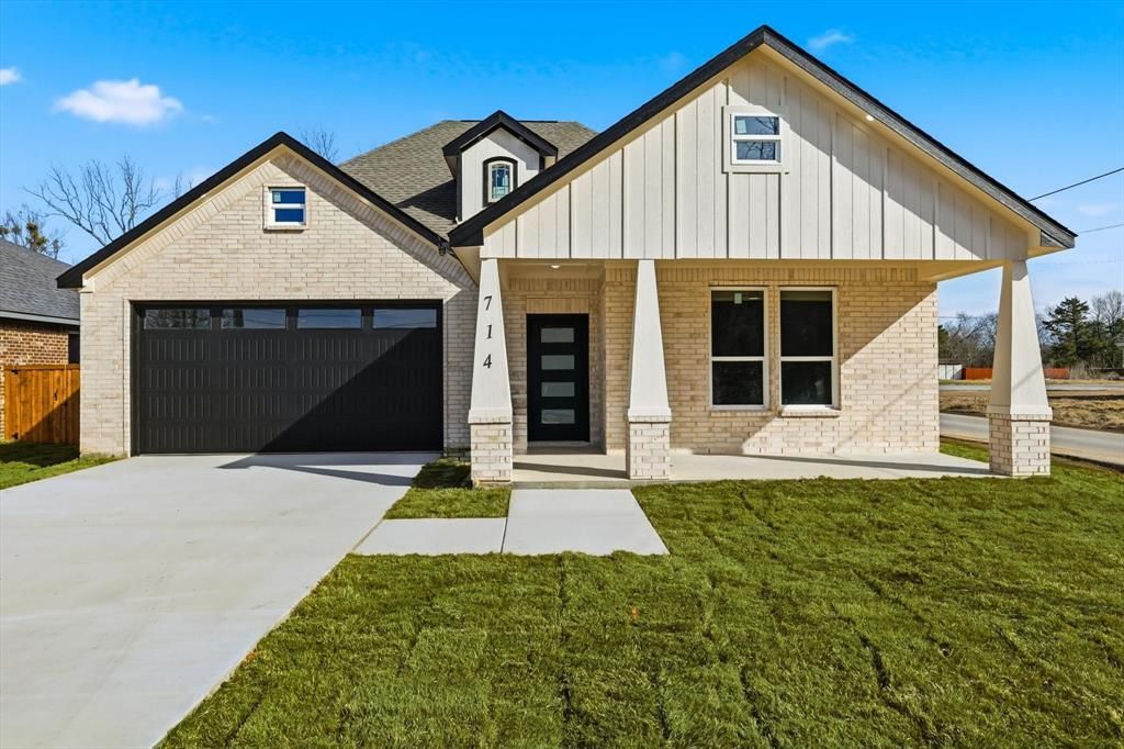 714 Bethlehem Street, Terrell, TX 75160 Main Photo