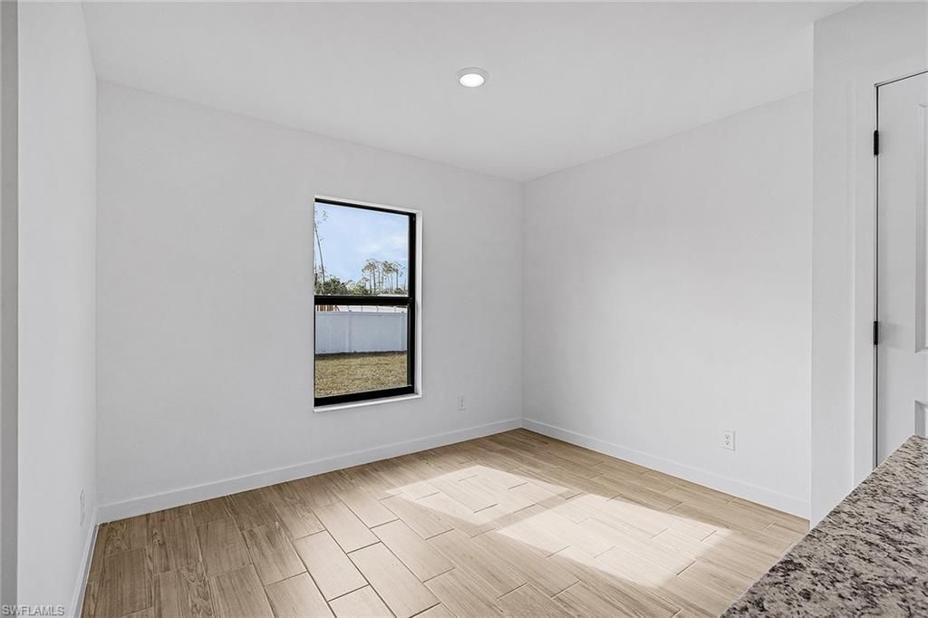 424 Parkdale Blvd, Lehigh Acres, FL 33974 Photo