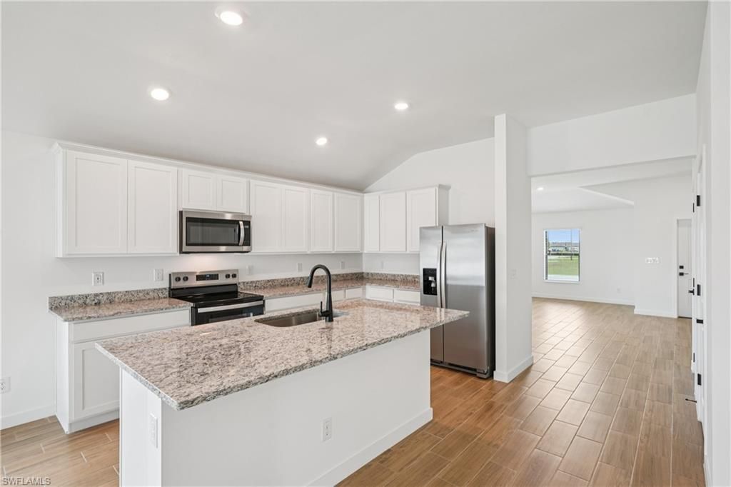 144 Blackstone Dr, Fort Myers, FL 33913 Photo