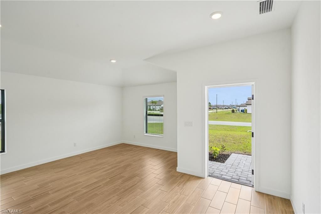 144 Blackstone Dr, Fort Myers, FL 33913 Photo