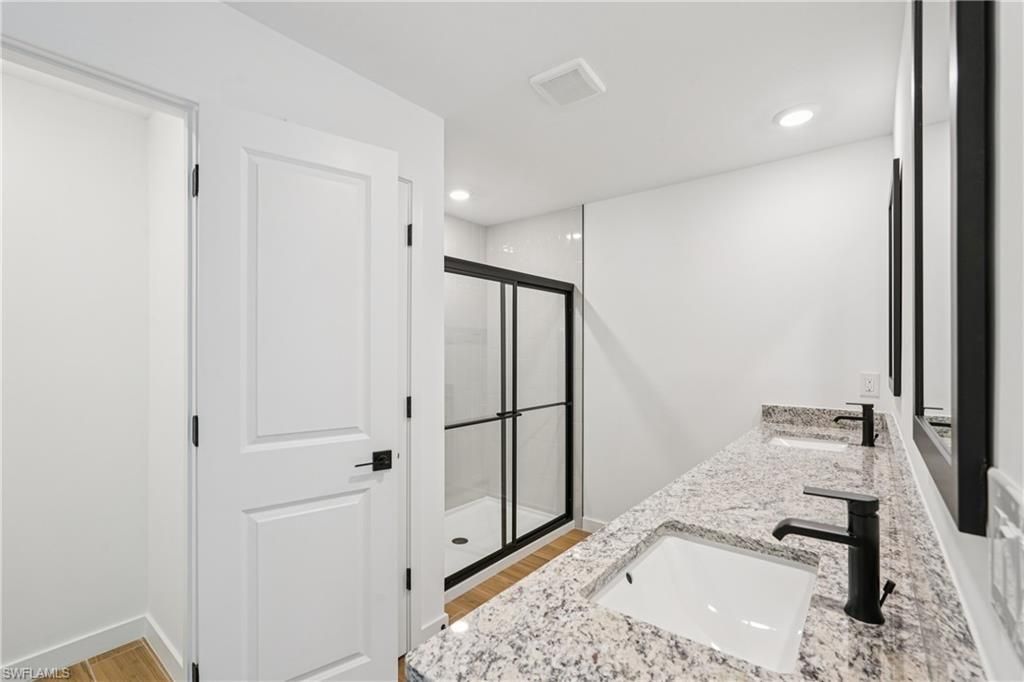 144 Blackstone Dr, Fort Myers, FL 33913 Photo