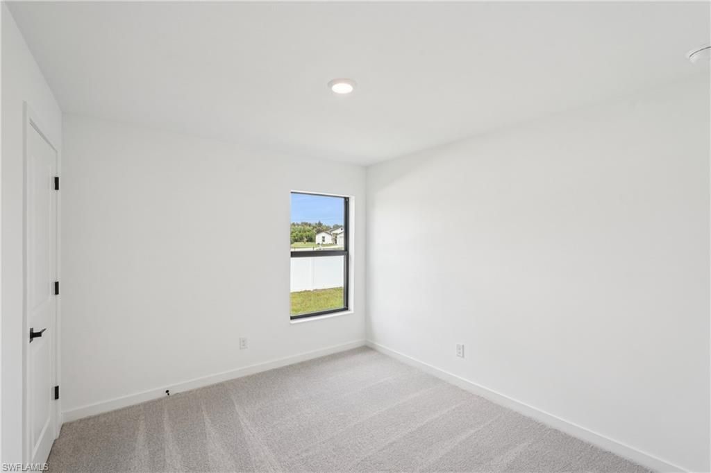 144 Blackstone Dr, Fort Myers, FL 33913 Photo