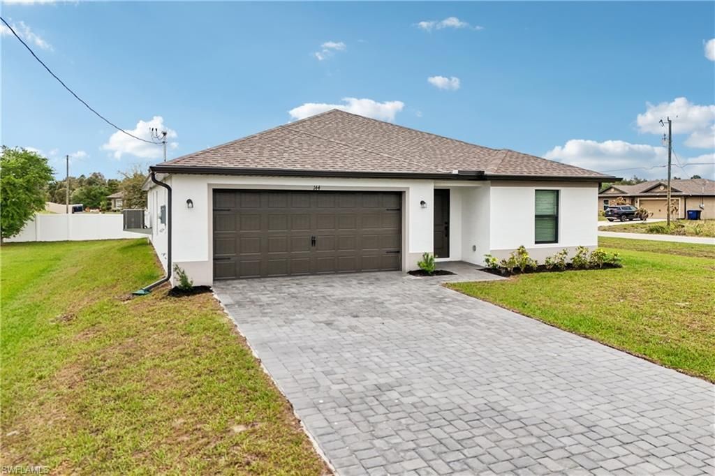 144 Blackstone Dr, Fort Myers, FL 33913 Photo