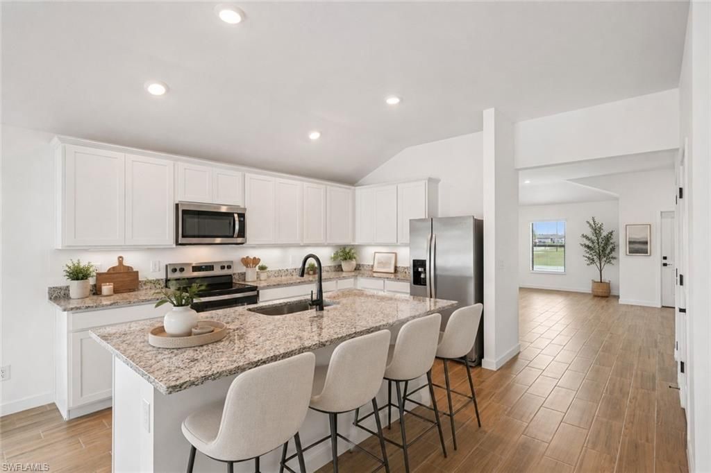 144 Blackstone Dr, Fort Myers, FL 33913 Photo