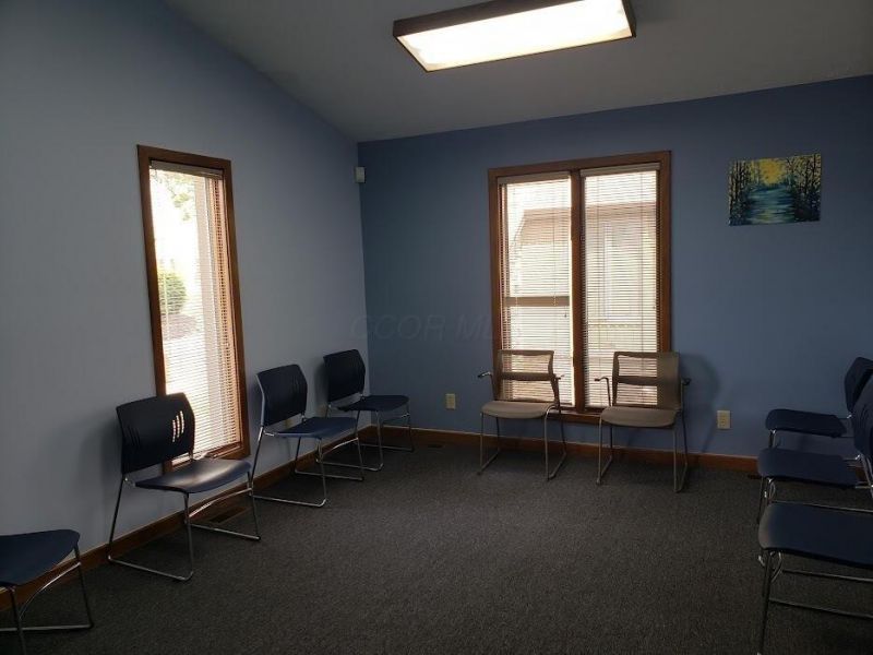 2513 Oakstone Drive, Columbus, OH 43231 Photo 4