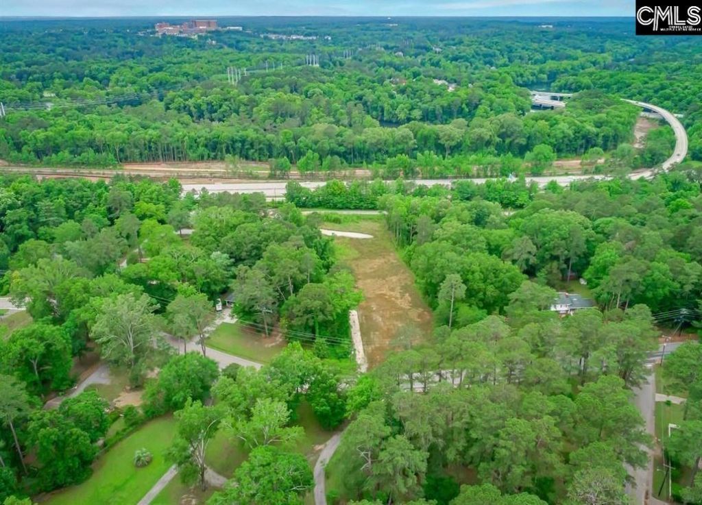 401 Arrowwood Road  Photo 10