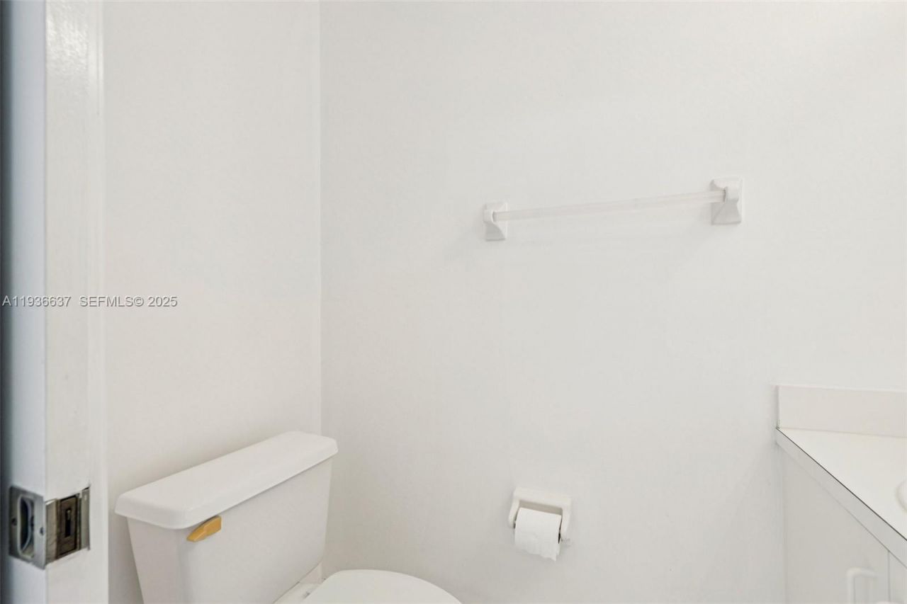 17811 SW 4th Ct, Pembroke Pines, FL 33029 Photo