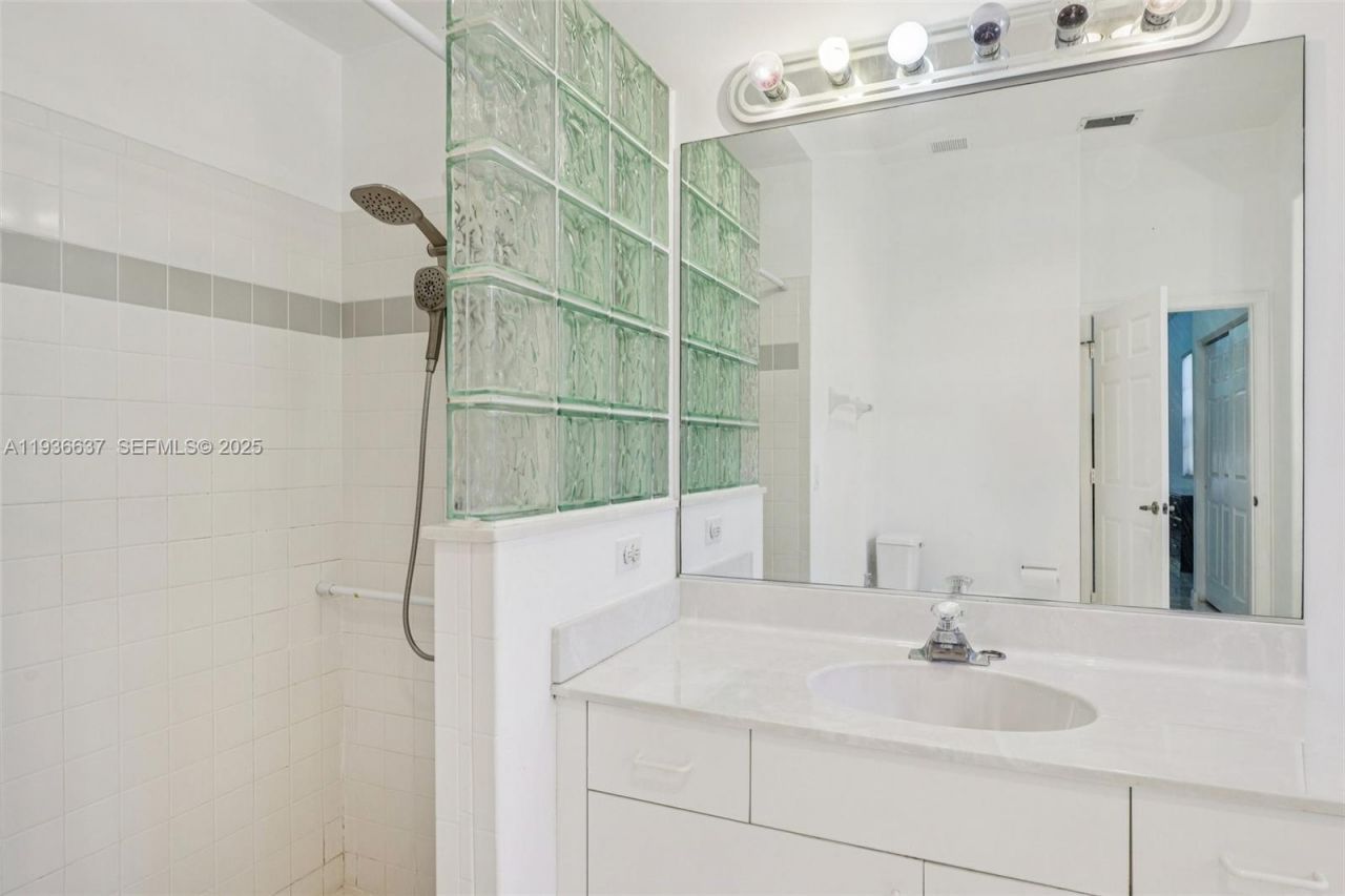 17811 SW 4th Ct, Pembroke Pines, FL 33029 Photo