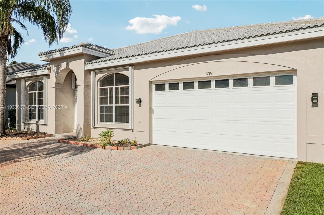 17811 SW 4th Ct, Pembroke Pines, FL 33029 Photo