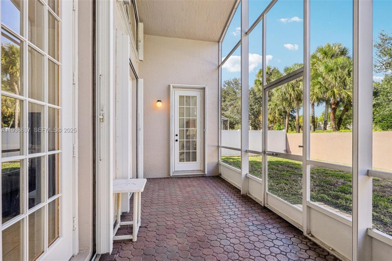 17811 SW 4th Ct, Pembroke Pines, FL 33029 Photo