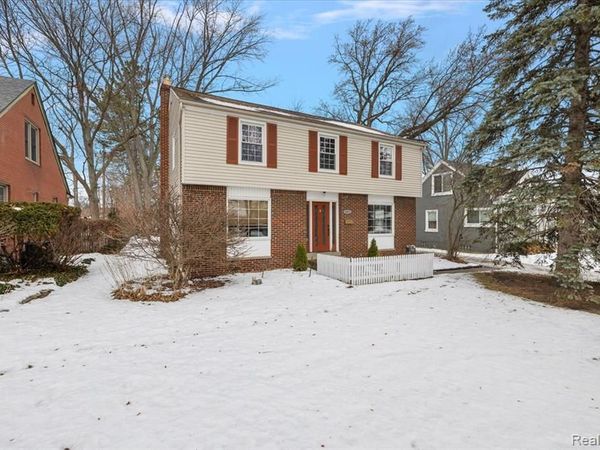 1012 W 12 Mile Road, Royal Oak, MI 48073