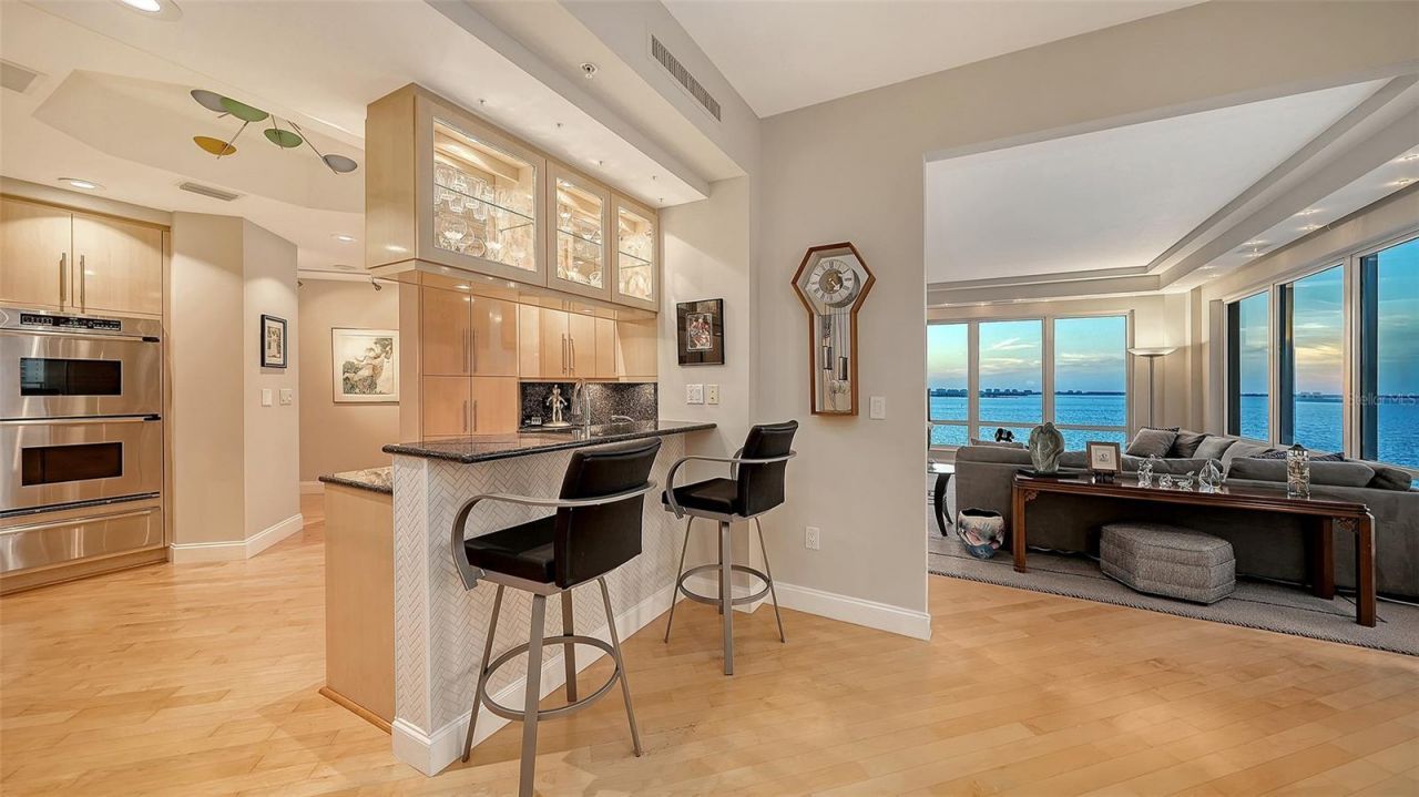 35 Watergate Drive, Unit 1005, Sarasota, FL 34236 Photo