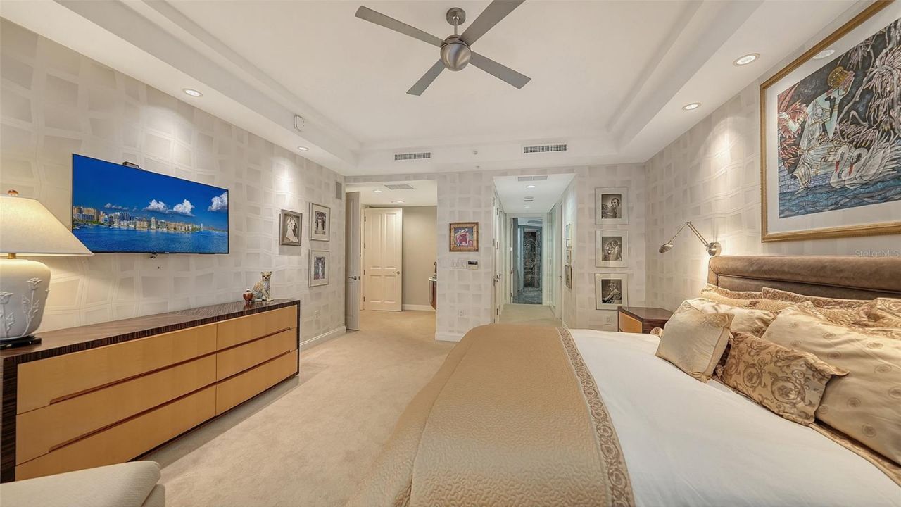 35 Watergate Drive, Unit 1005, Sarasota, FL 34236 Photo