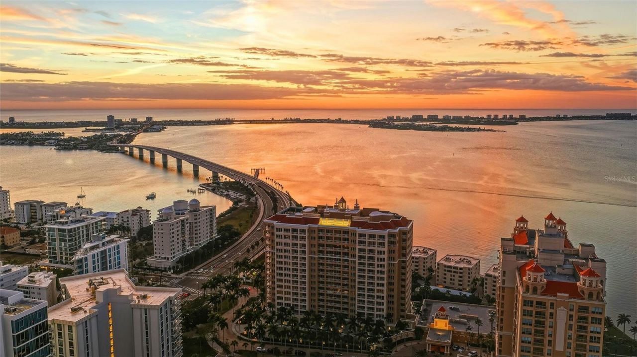 35 Watergate Drive, Unit 1005, Sarasota, FL 34236 Photo