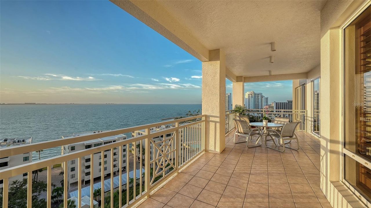 35 Watergate Drive, Unit 1005, Sarasota, FL 34236 Photo