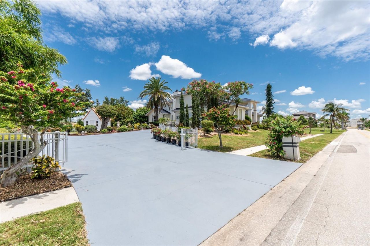 202 George Road Se, Port Charlotte, FL 33952 Photo