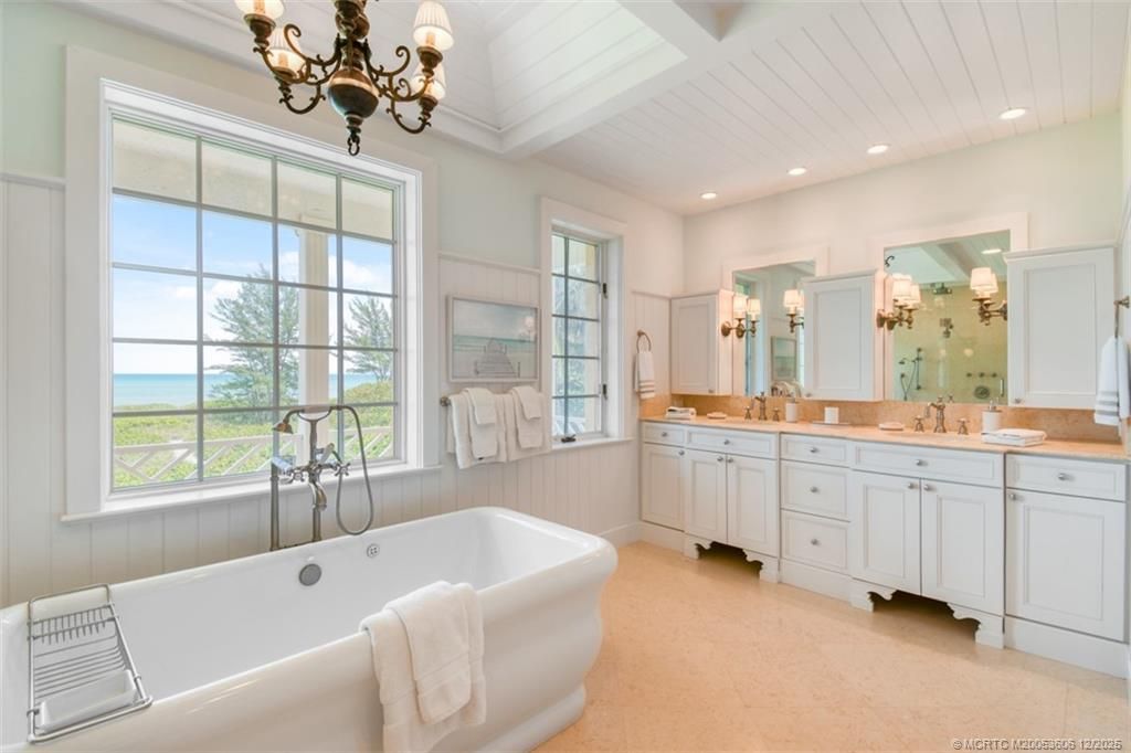 485 S Beach Road, Hobe Sound, FL 33455 Photo