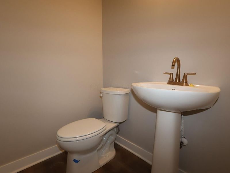 3409 Wittinghill Court, Delaware, OH 43015 Photo 8