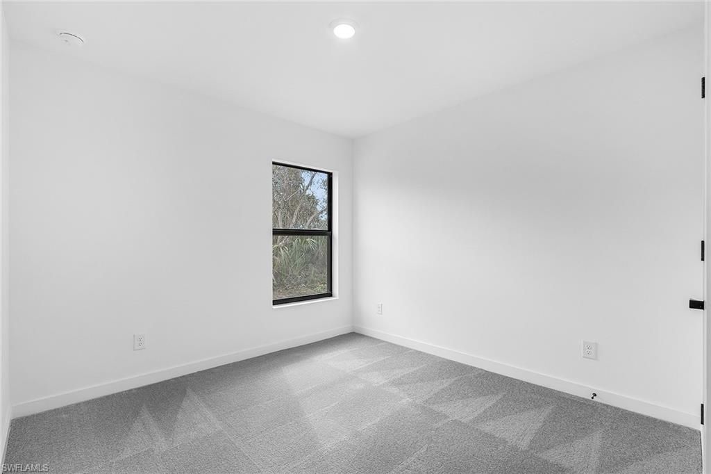134 Zobora Cir, Fort Myers, FL 33913 Photo