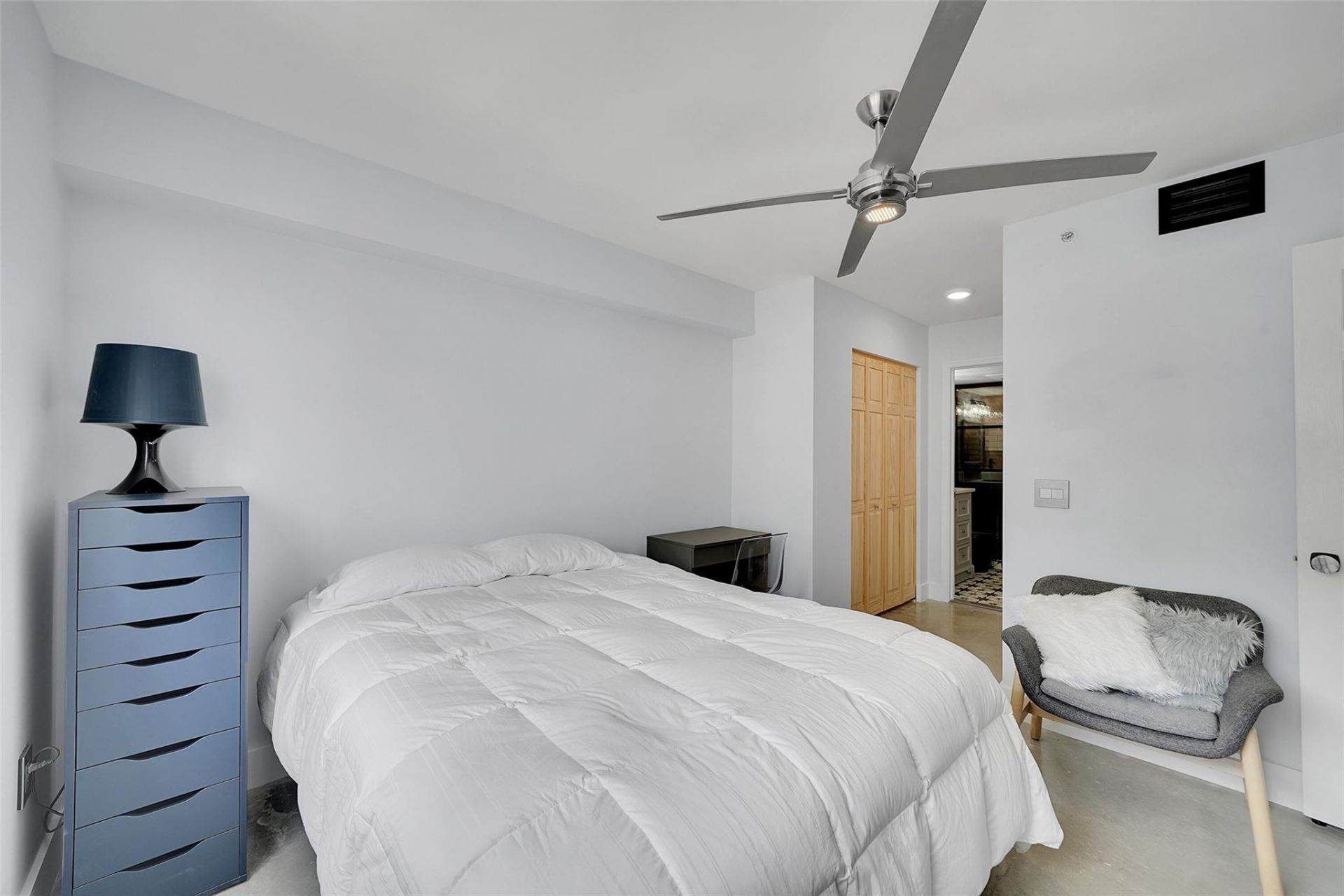 2021 SE 10th Avenue, Unit 205, Fort Lauderdale, FL 33316 Photo