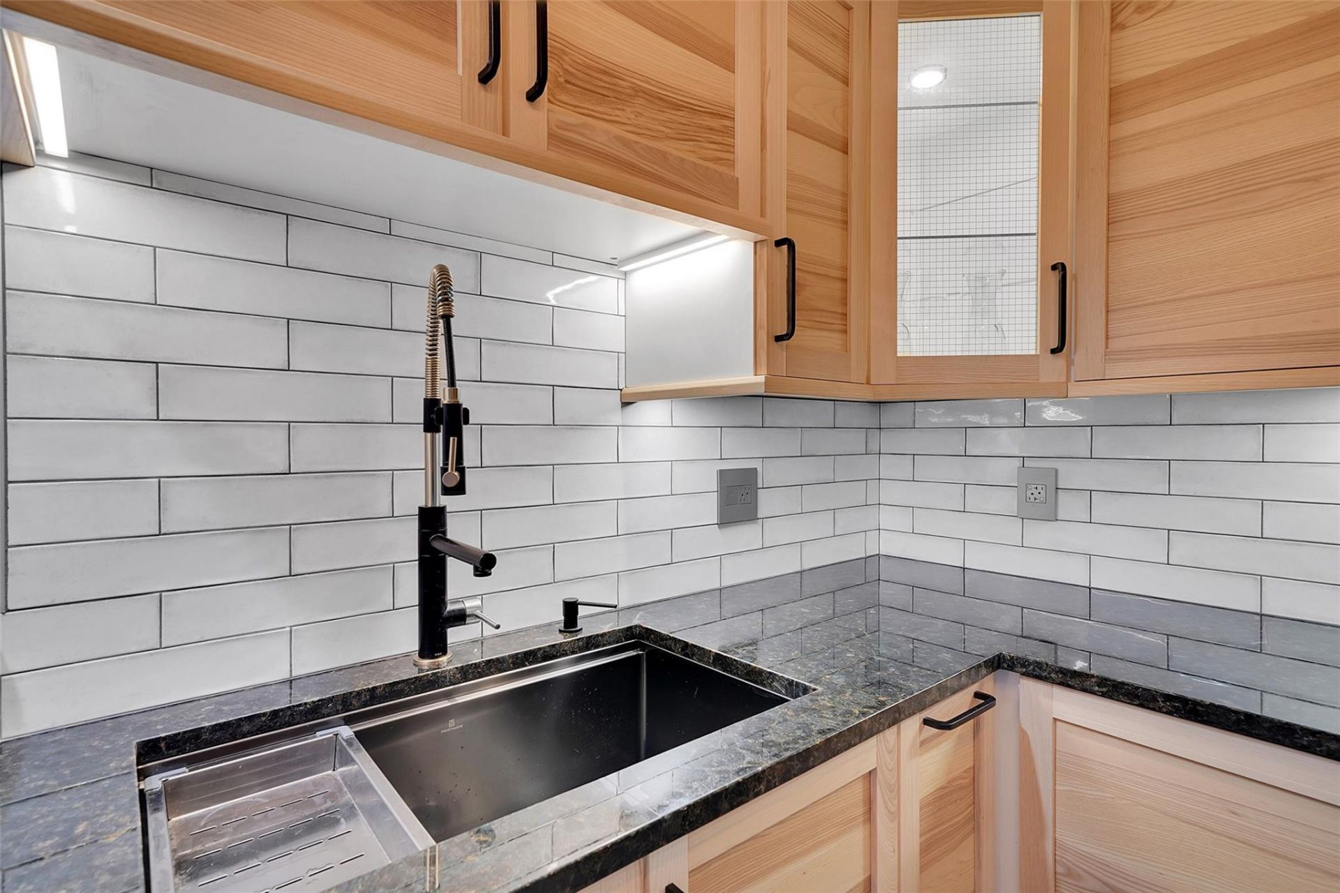 2021 SE 10th Avenue, Unit 205, Fort Lauderdale, FL 33316 Photo