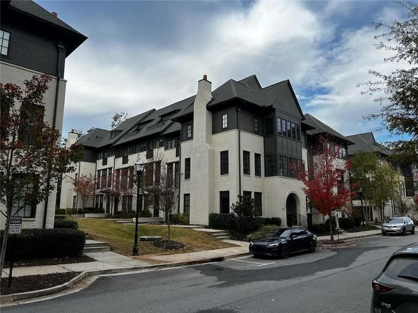 6580 Aria Village Drive, Sandy Springs, GA 30328