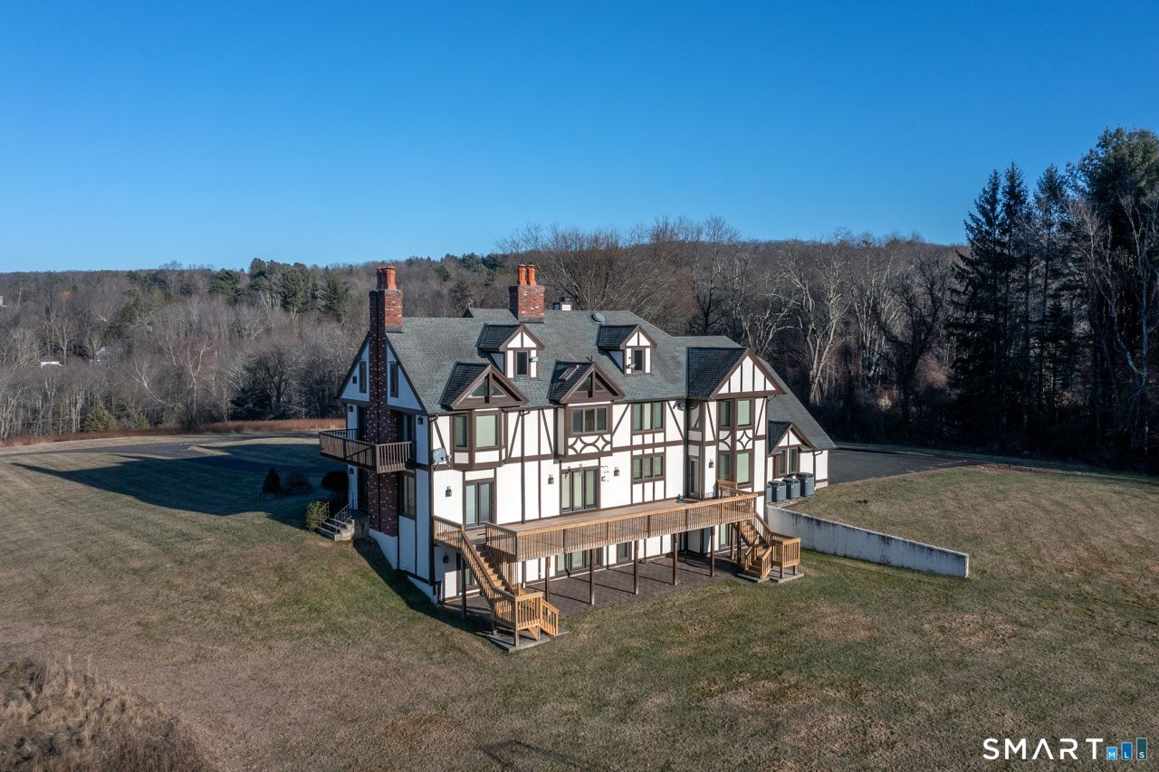 233 Southbury , Roxbury, CT 06783 Main Photo