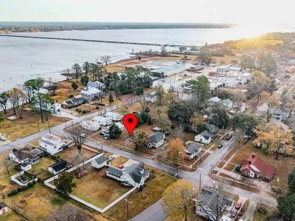 305 North Avenue, New Bern, NC 28560