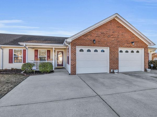 72 Anchor Drive, Rossville, GA 30741