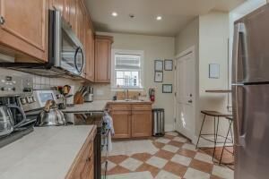 151 Spring Street Photo 7