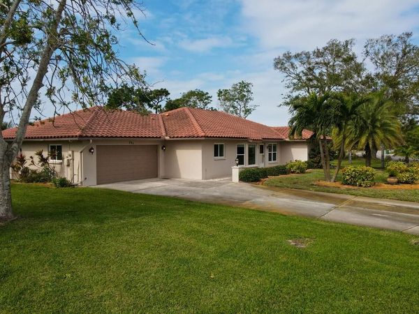 331 OAKWOOD CIRCLE, ENGLEWOOD, FL 34223