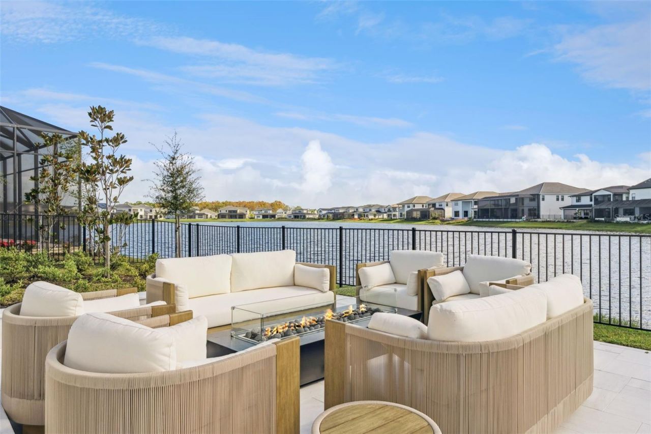 9720 Laurel Berry Drive, Orlando, FL 32827 Photo