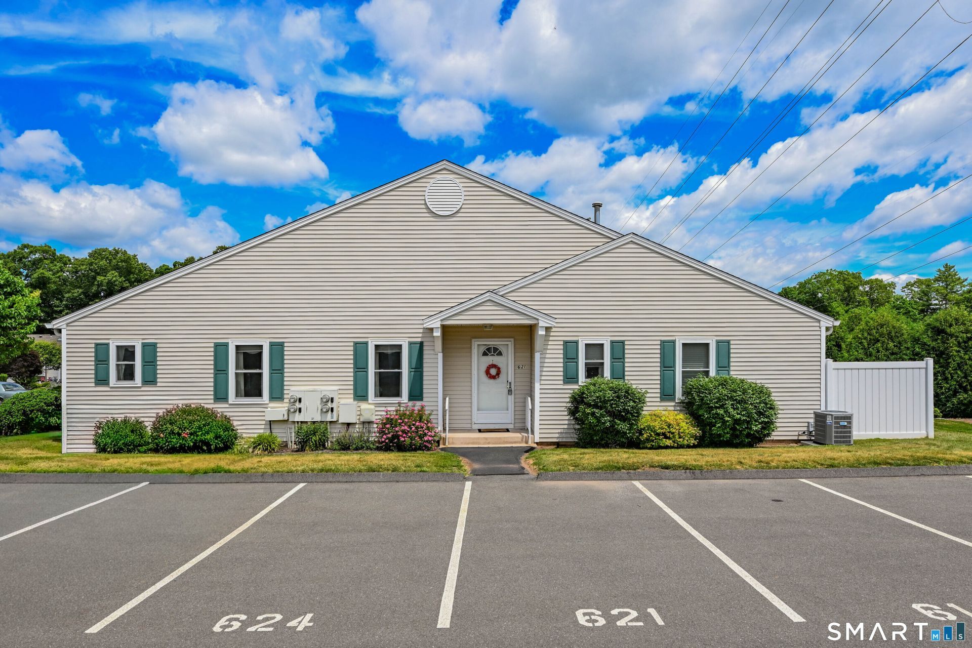 621 Overlook, Unit 621, Southington, CT 06489 Main Photo