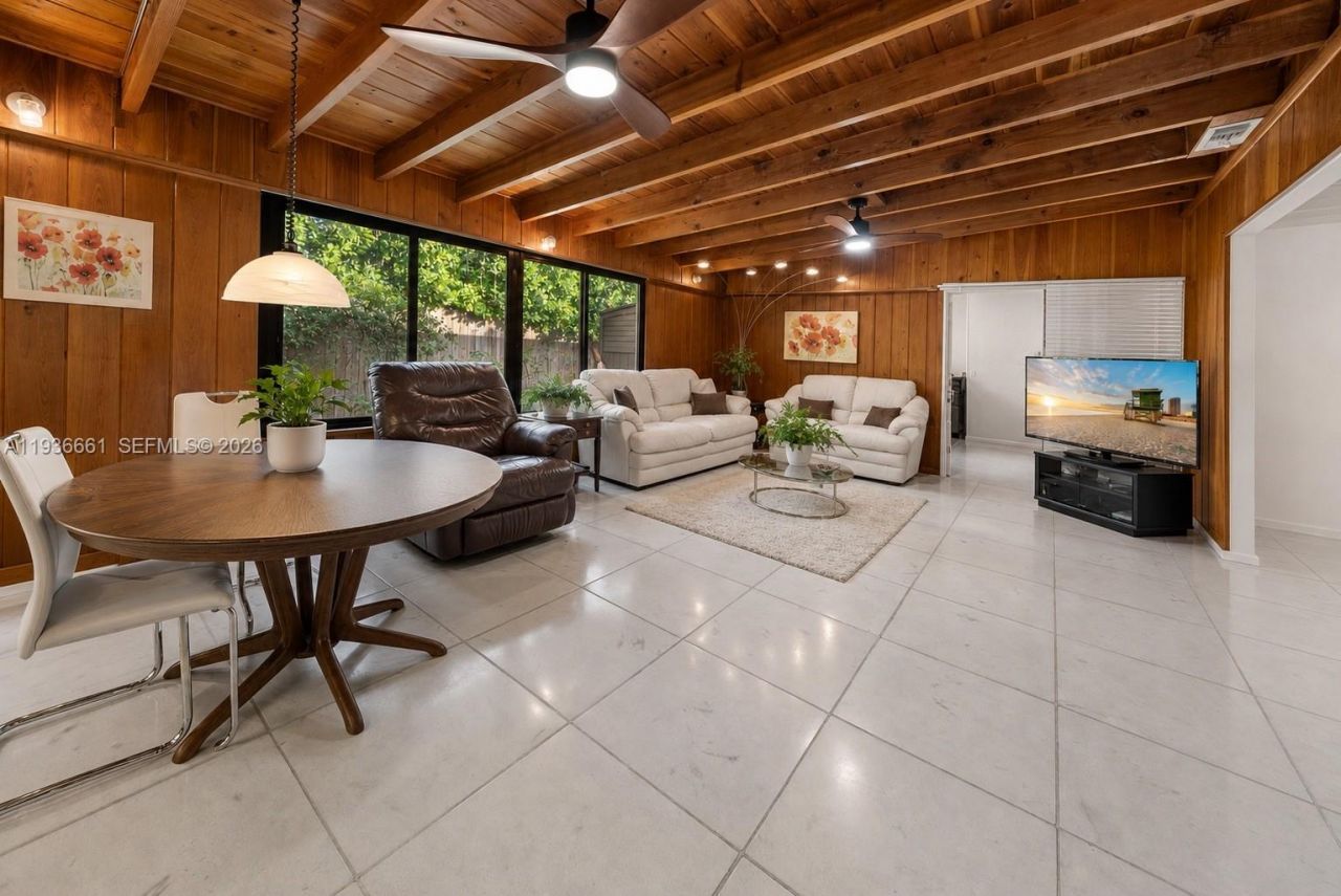 7517 Cutlass Ave, North Bay Village, FL 33141 Photo