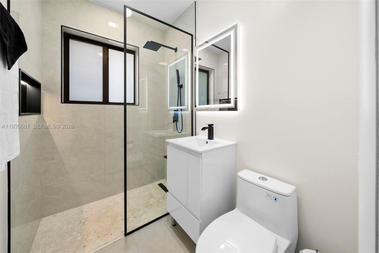 7517 Cutlass Ave, North Bay Village, FL 33141 Photo