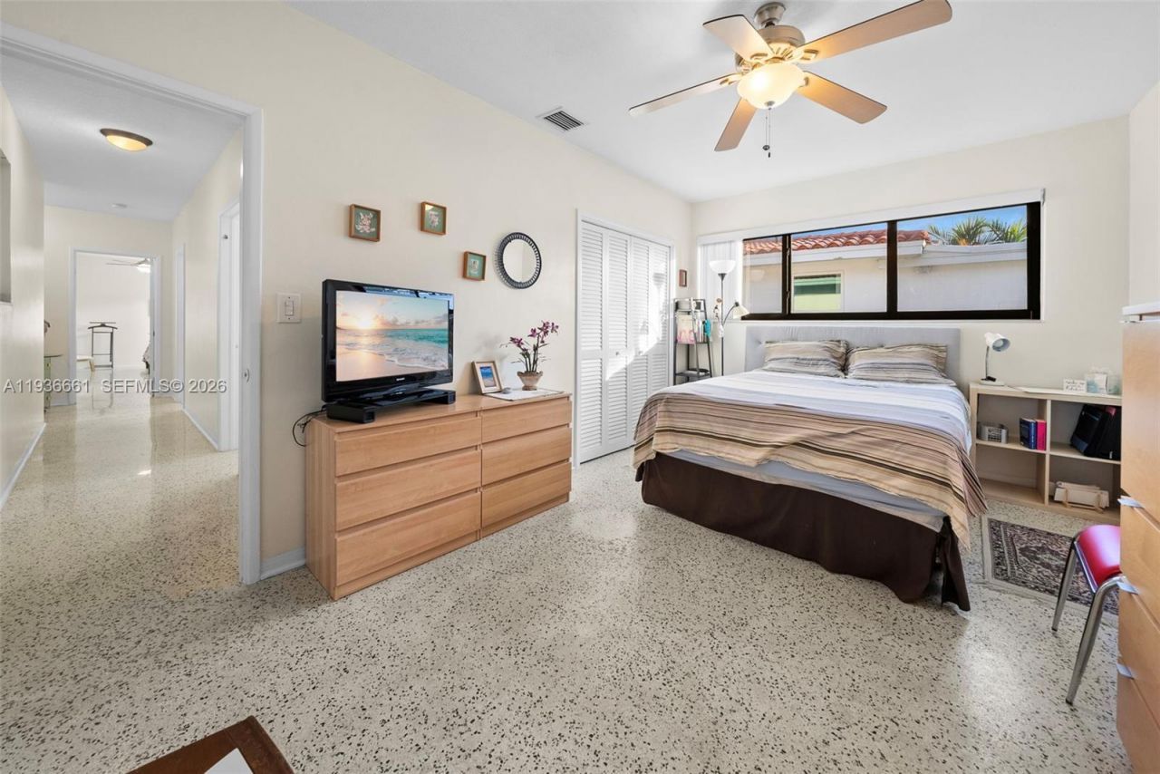 7517 Cutlass Ave, North Bay Village, FL 33141 Photo