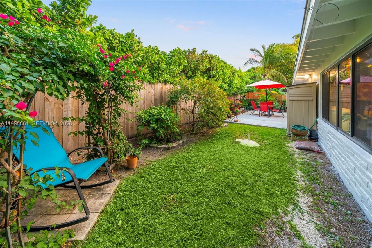 7517 Cutlass Ave, North Bay Village, FL 33141 Photo