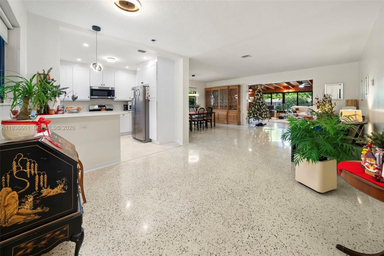 7517 Cutlass Ave, North Bay Village, FL 33141 Photo