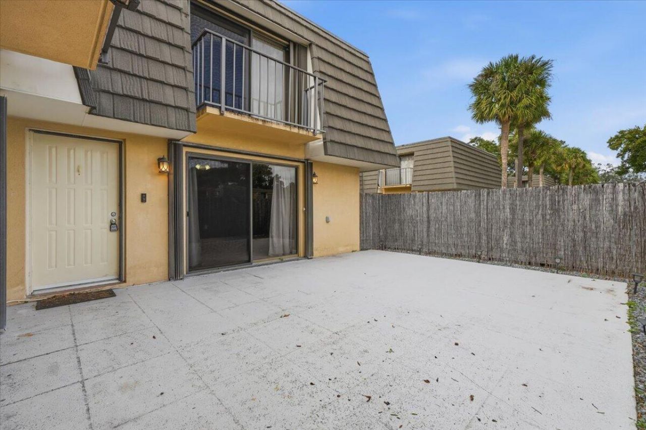 712 7th Way, West Palm Beach, FL 33407 Photo