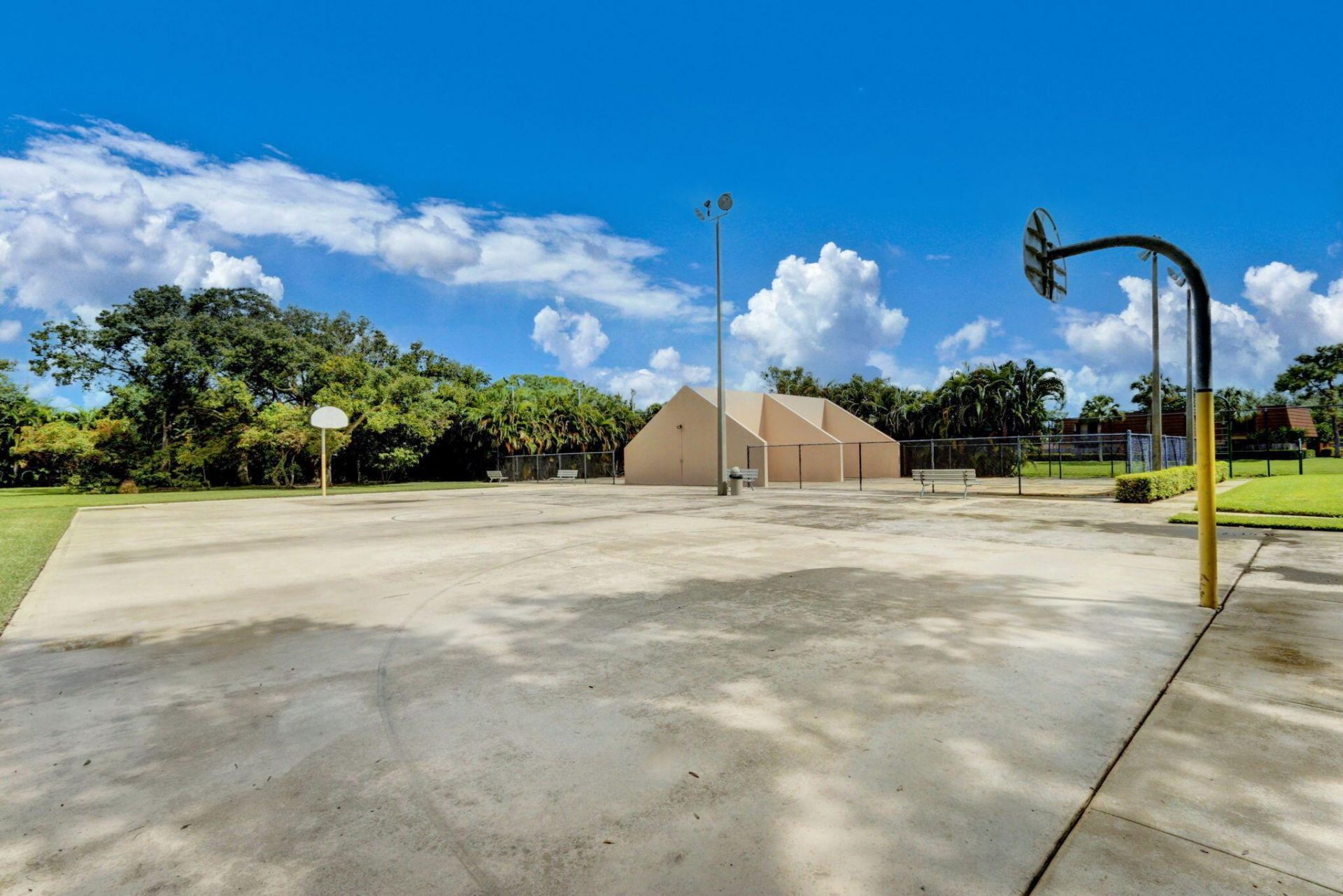 712 7th Way, West Palm Beach, FL 33407 Photo