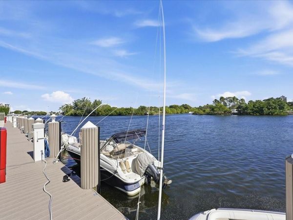 1170 N Federal Highway, Unit 707, Fort Lauderdale, FL 33304