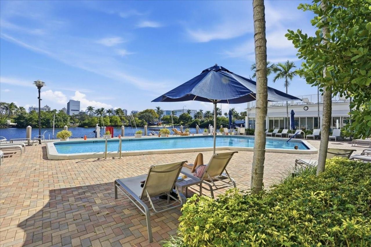 1170 N Federal Highway, Unit 707, Fort Lauderdale, FL 33304 Photo